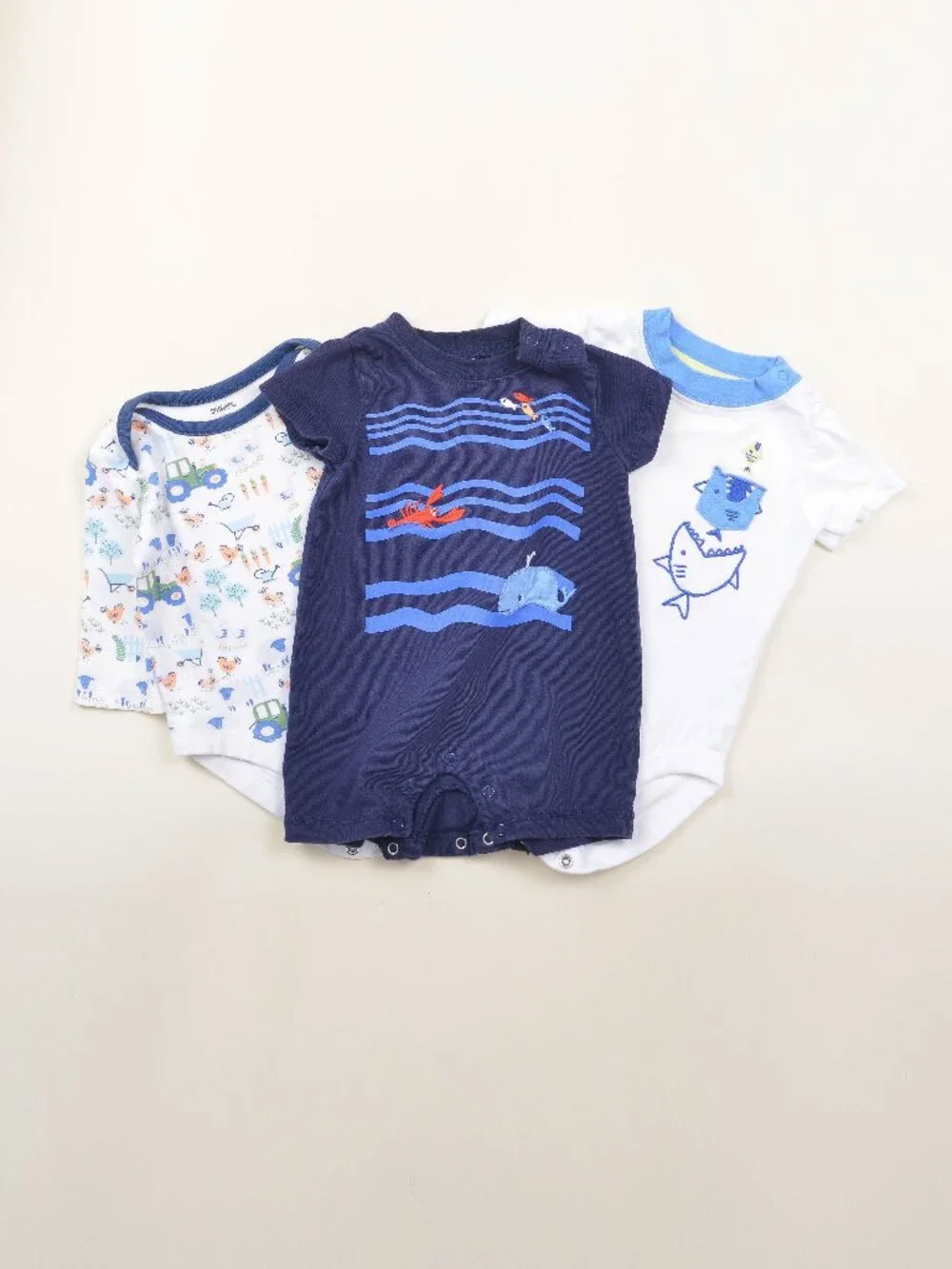 Gymboree Baby Boy Three Piece Romper Onesie Bundle Fish and Farm Print 0 - 3 M